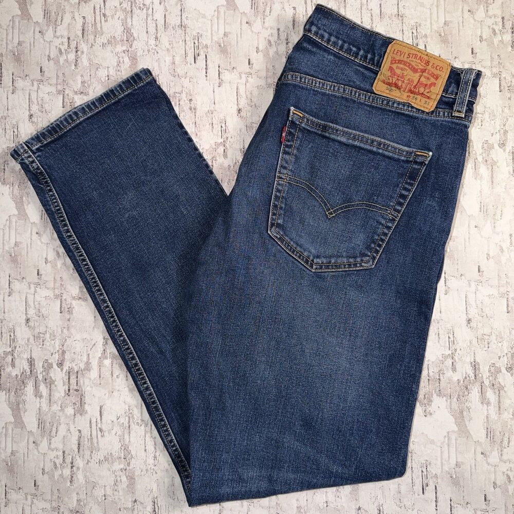 Levis 505 Mens Size 36x34 (msrs 36x32.5) Relaxed Straight Stretch Jeans